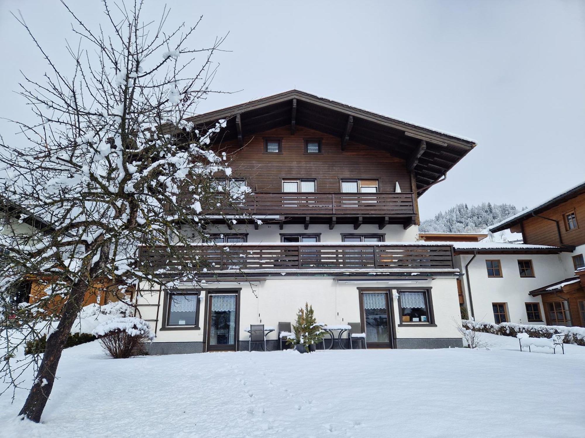Profelt'S Apartments Uttendorf - Steinbock Lodges Exterior photo